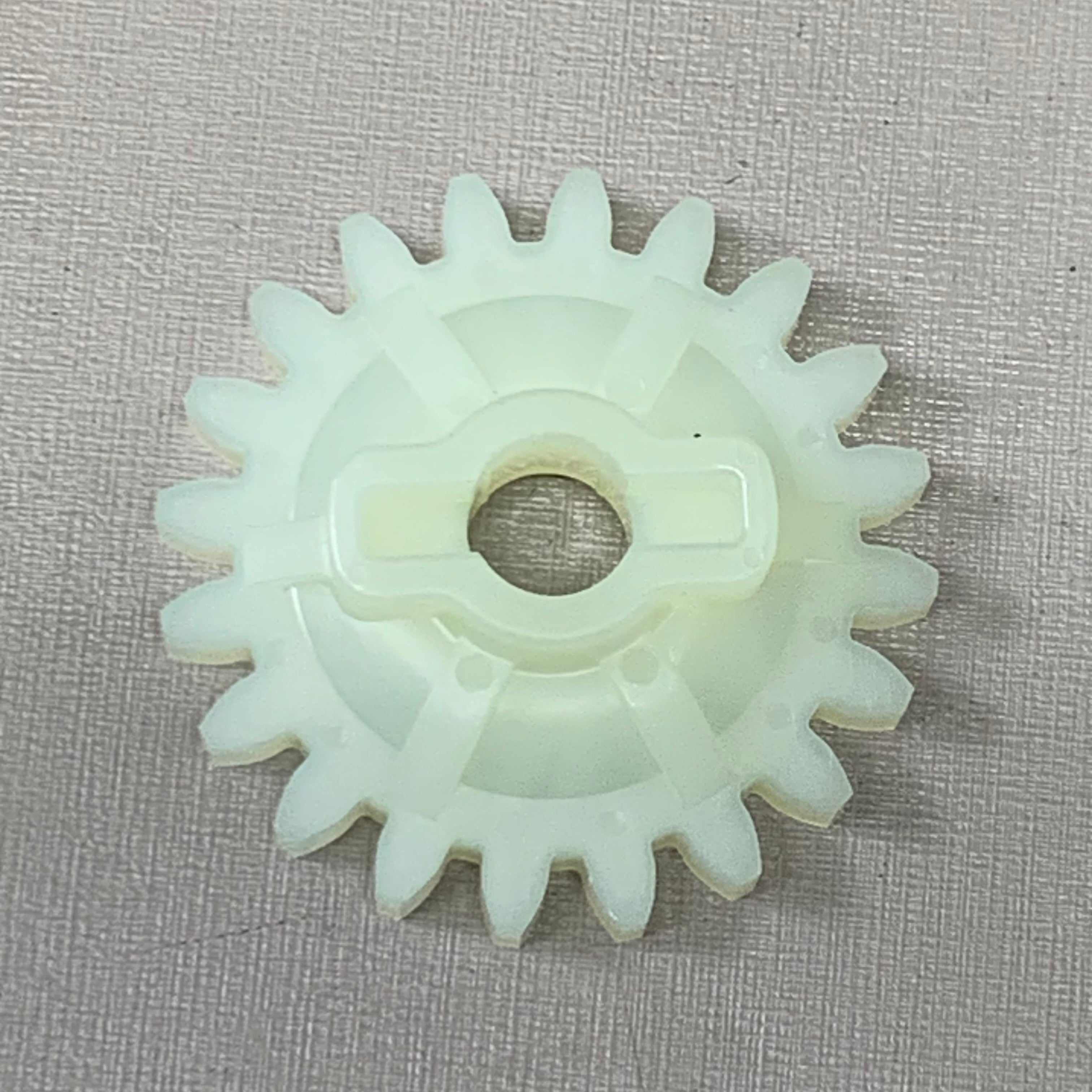 HONDA Oil Pump Driven Gear CBR1000RR CRF150 R CRF150R CRF150RB OEM 15133-MEB-670