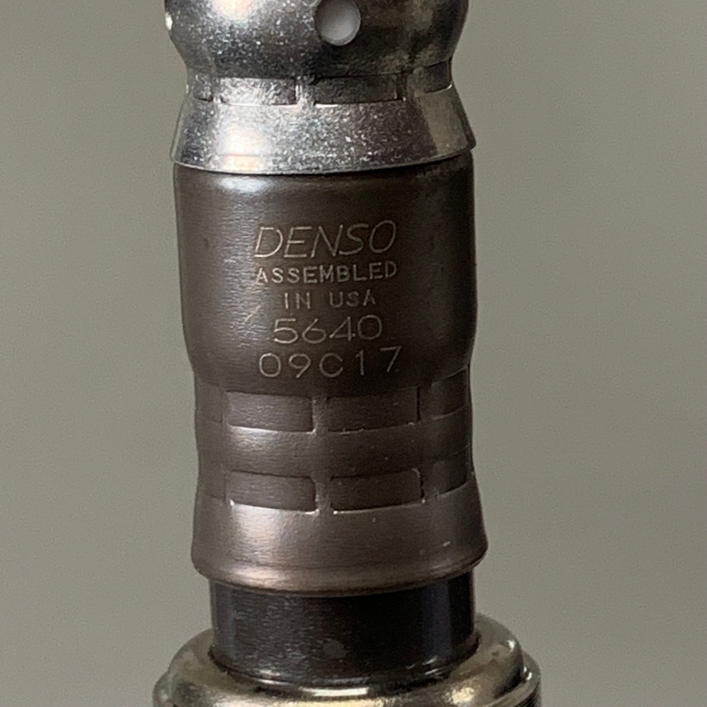 DENSO Oxygen Sensor For Chevrolet Malibu, Chevrolet HHR, Pontiac Etc 2344342