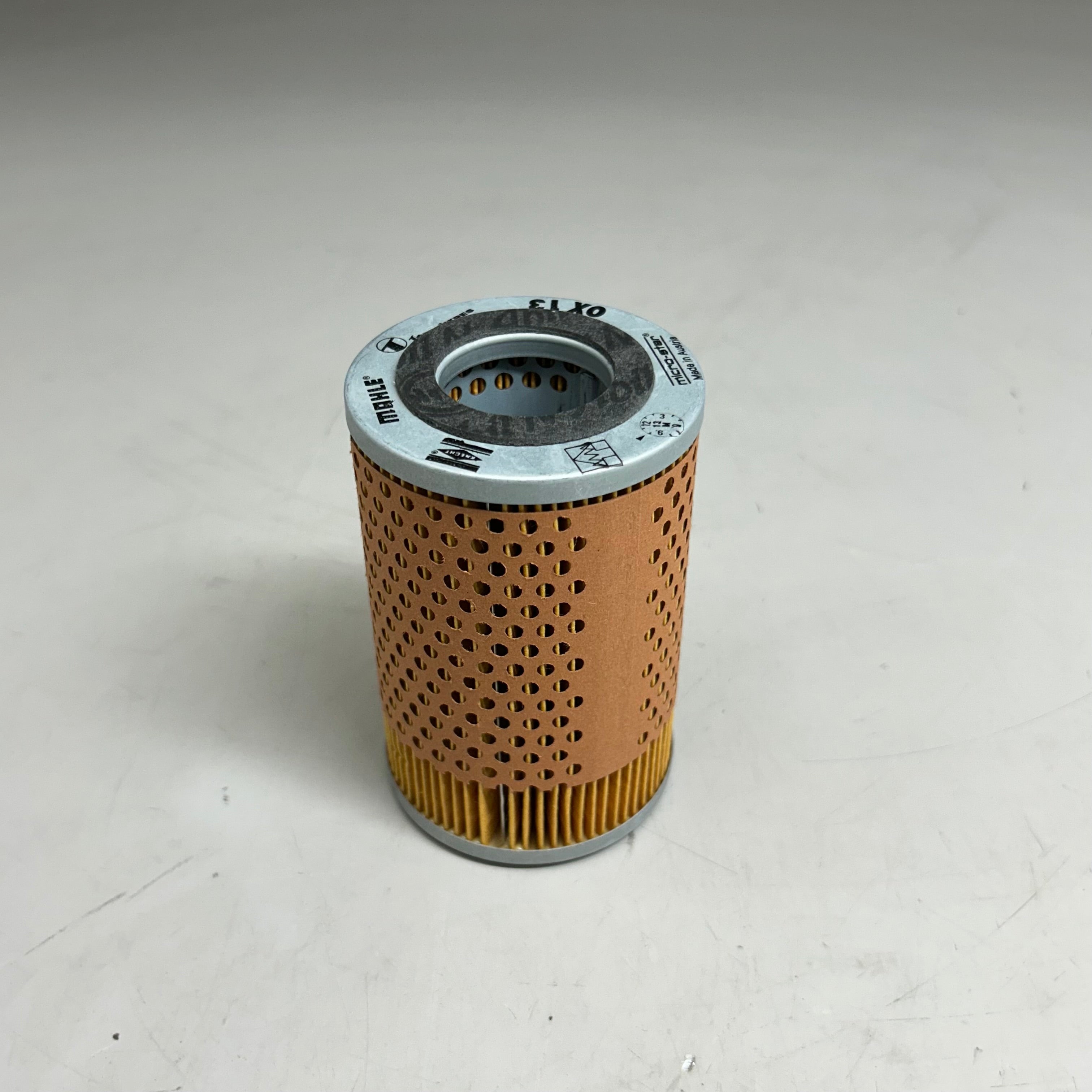 MAHLE Oil Filter Insert Replacement Part For Mercedes-Benz OX13D