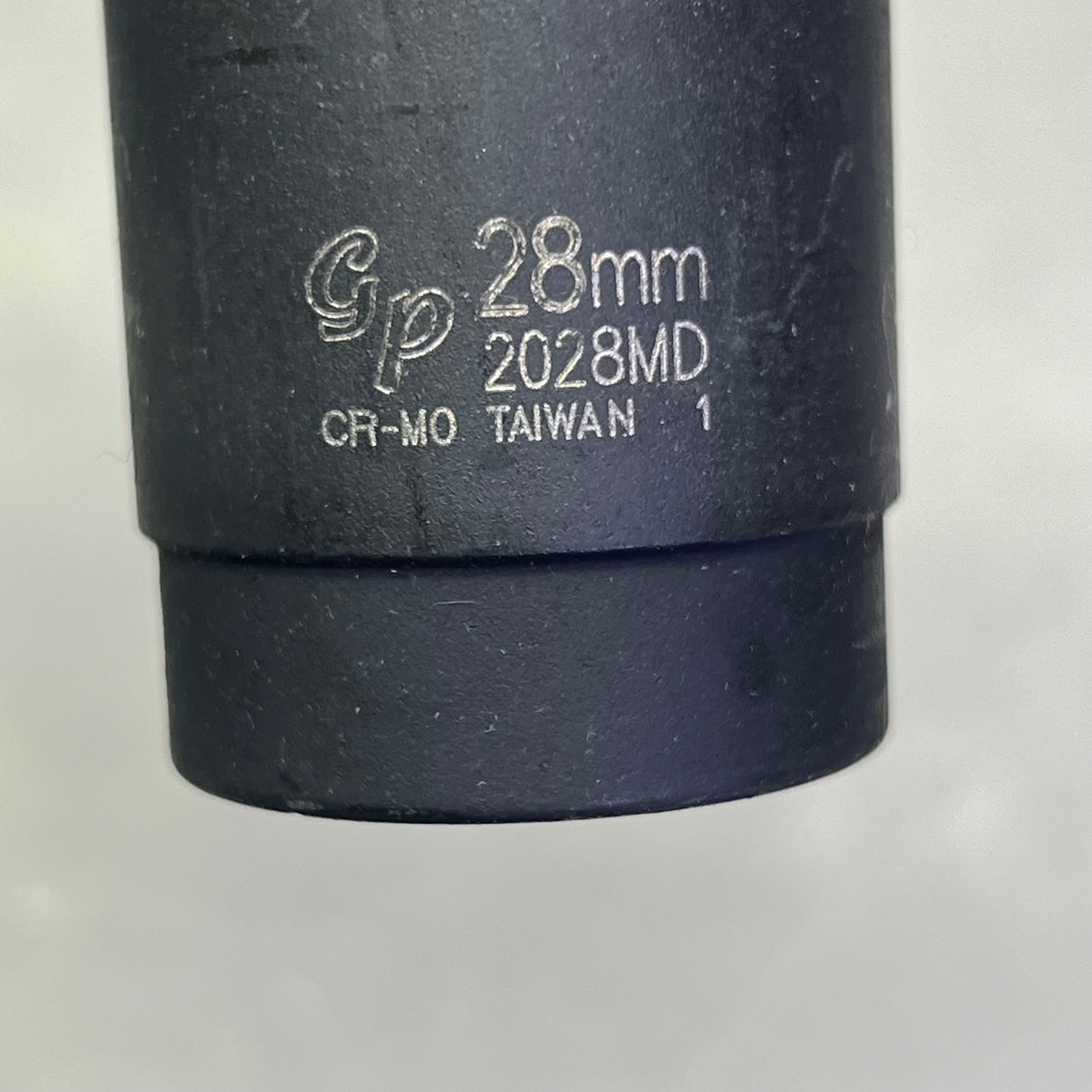 GREY PNEUMATIC CORP Metric Master Sets Alloy Steel Painted 1326MD 1326M (Used)