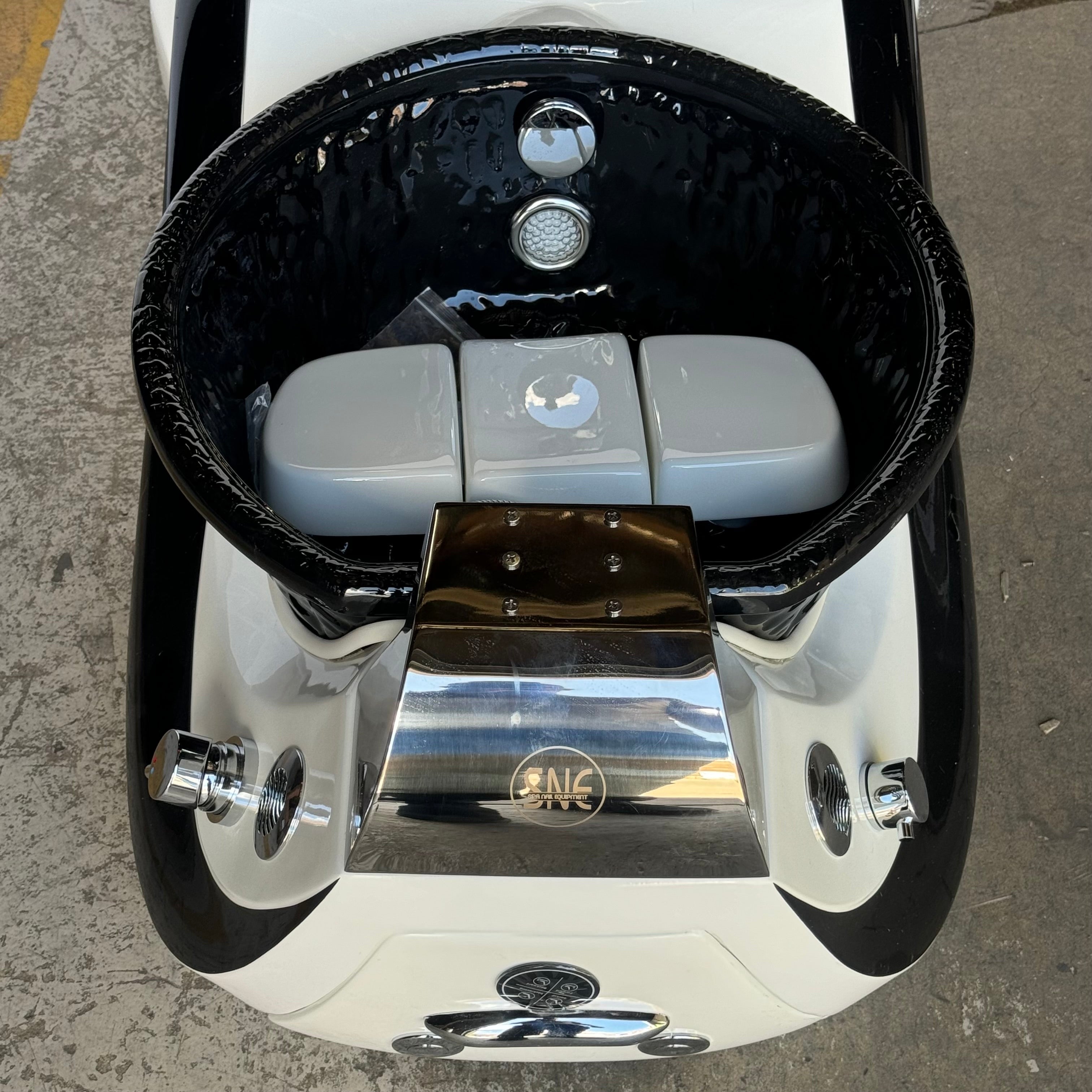 SNE Dolphin Pedicure Spa Tub Light Grey 2024 model SNE 201 W/ Rolling Chair