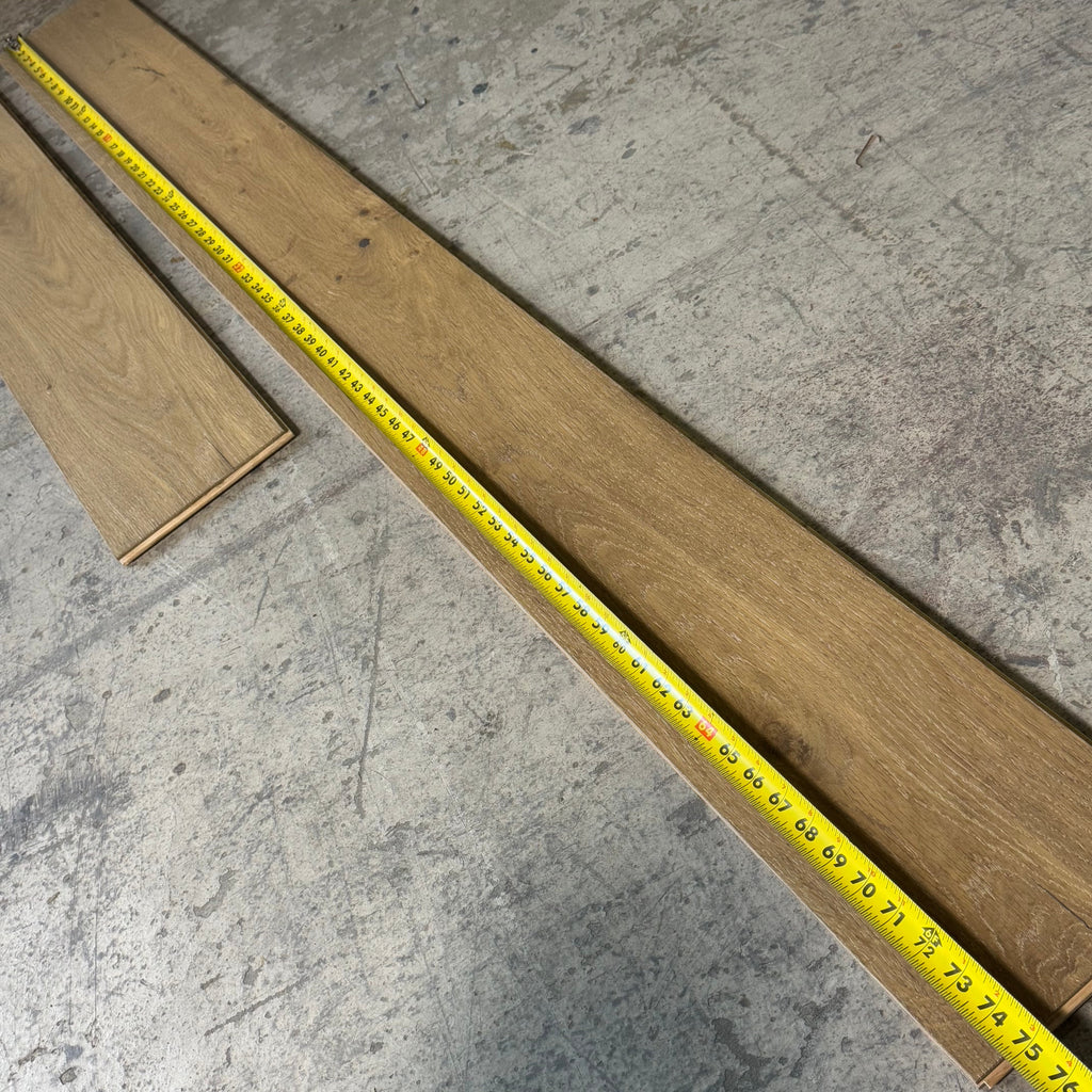 REWARD FLOORING Hardwood Flooring 31.09Sf/CT Sz 5/8” x 7-1/2” x Rl (23”-75”)