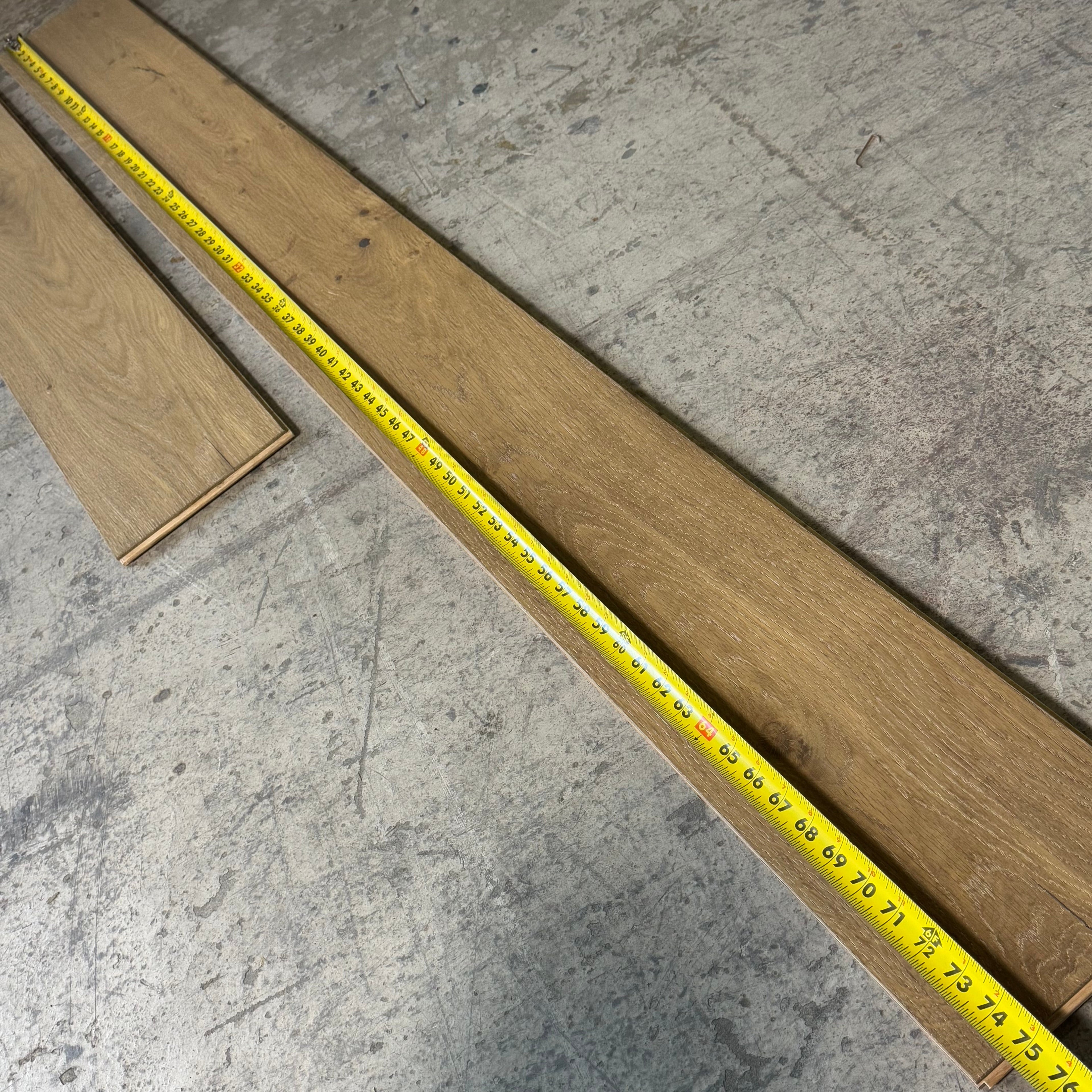 REWARD FLOORING Hardwood Flooring 31.09Sf/CT Sz 5/8” x 7-1/2” x Rl (23”-75”)