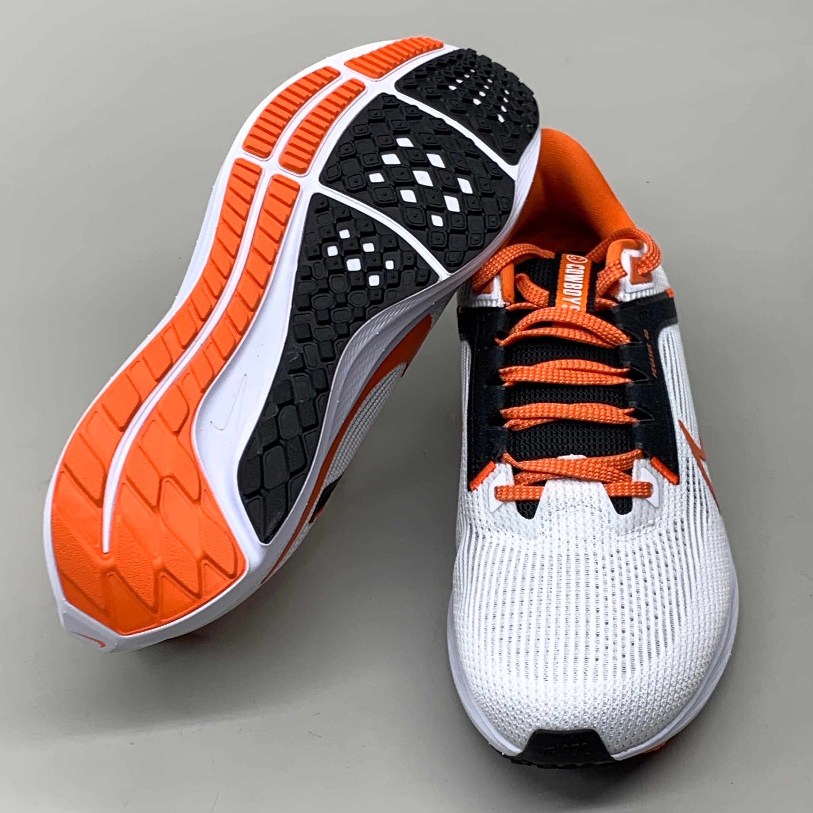 NIKE Zoom Pegasus 40 OK STATE White Shoes, Brilliant Orange & Black 9.5 W 8 M DZ5973-100