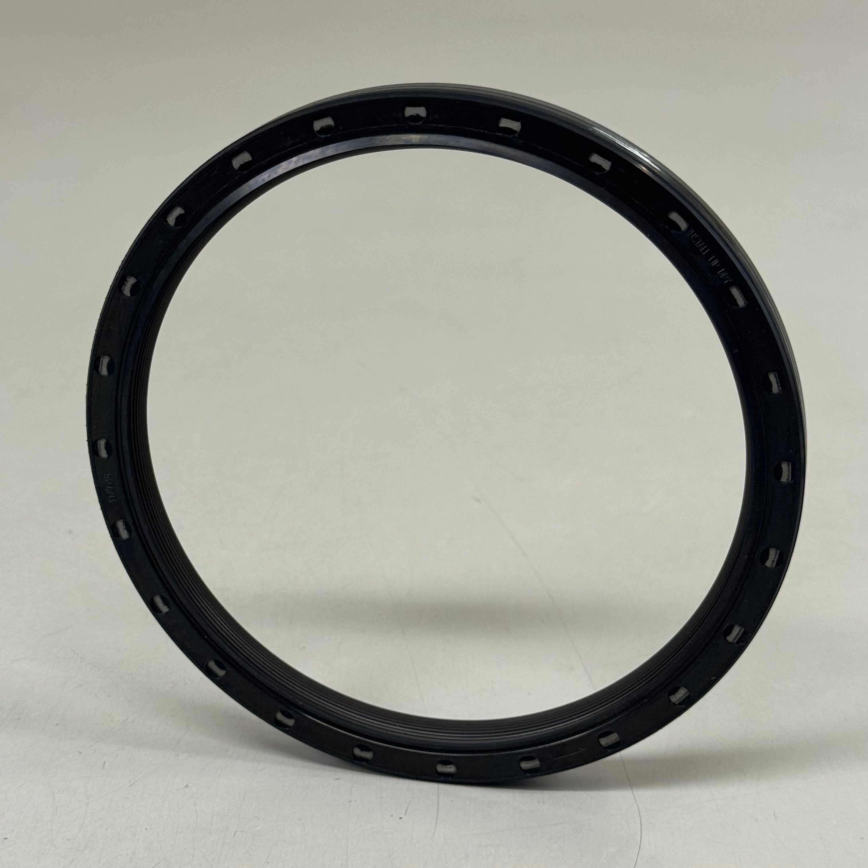 MAHLE Original Rear Main Seals For Cummins 48384