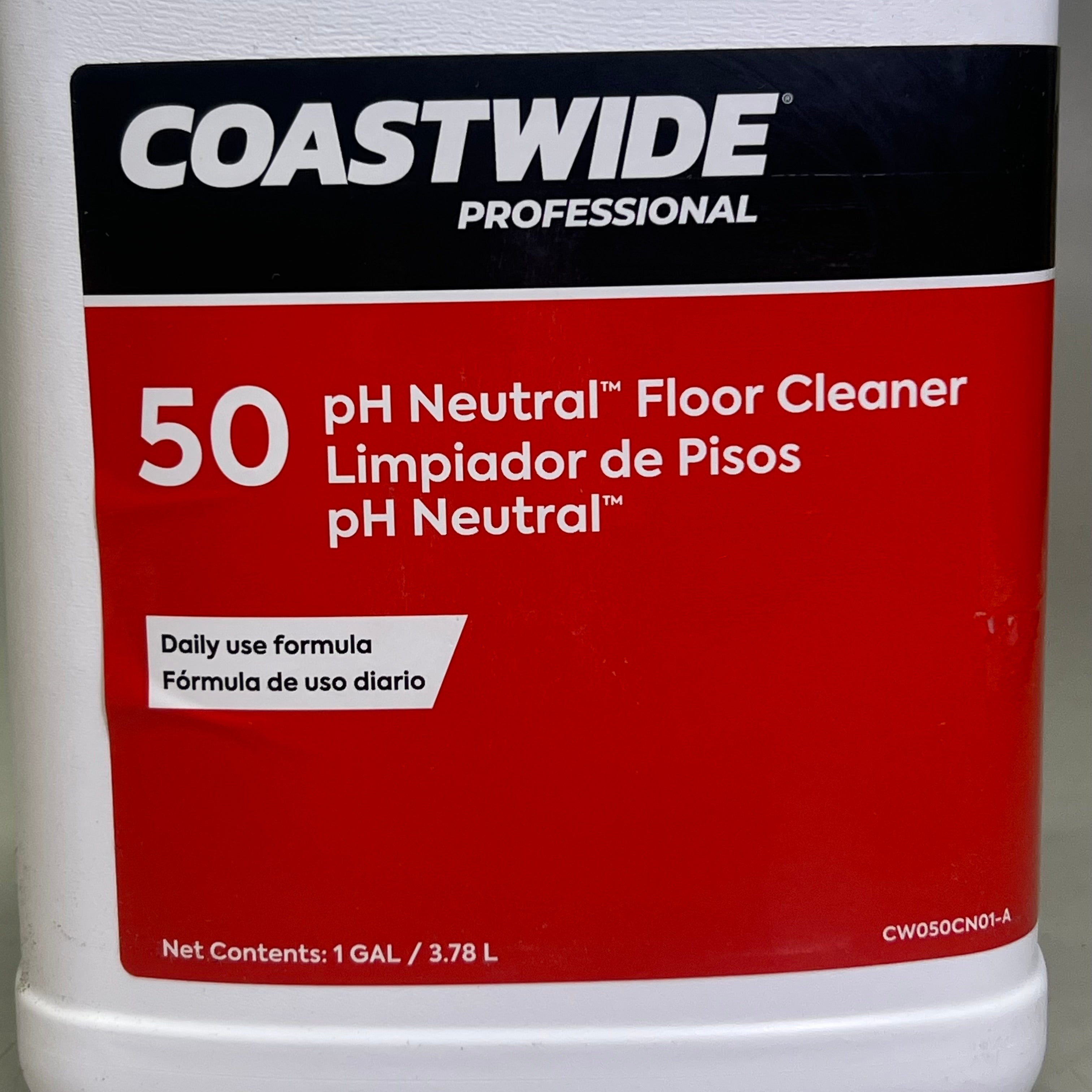 COASTWIDE (4 PACK, 1 GALLON EACH) Floor Cleaner pH Neutral, Red & White 919529