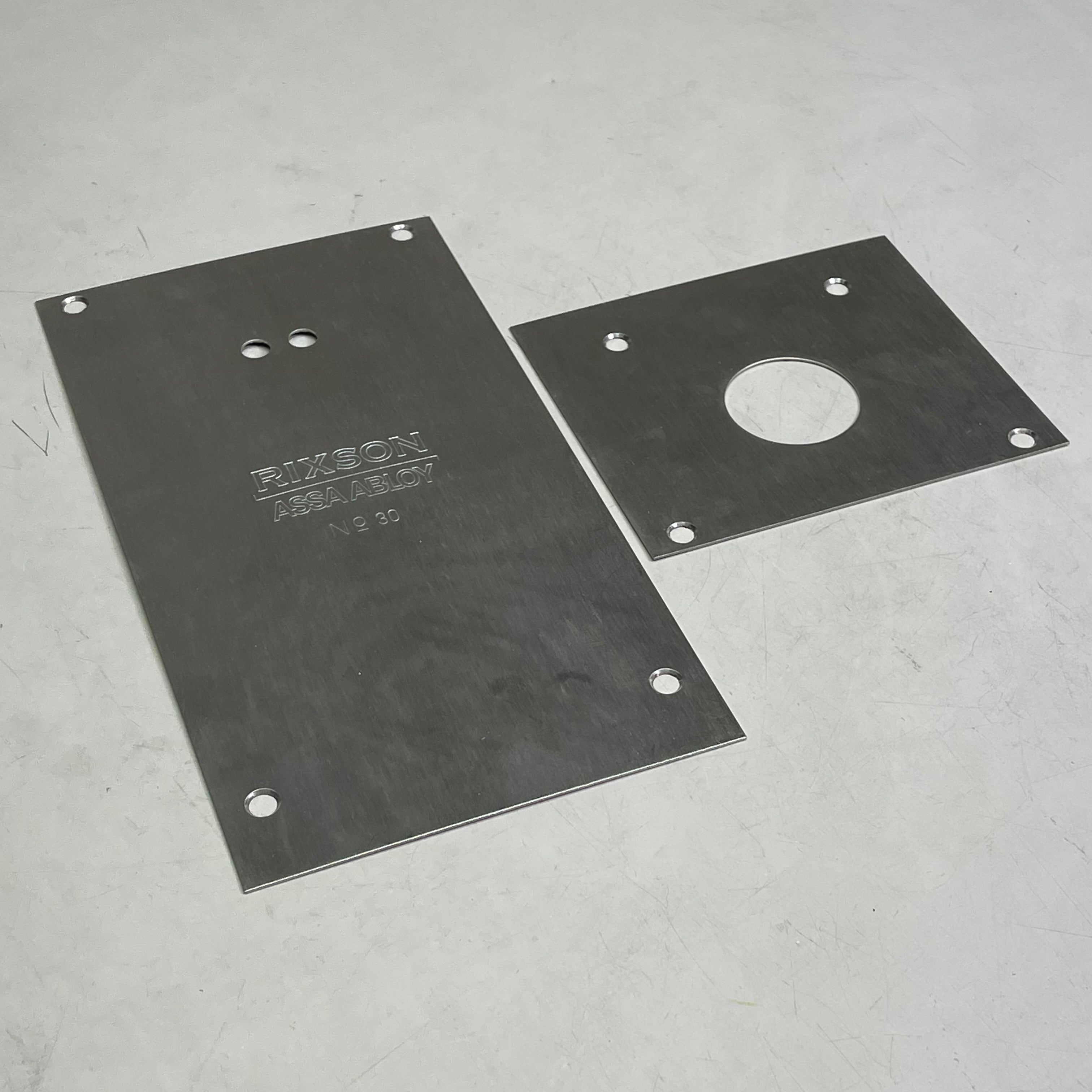 NORTON RIXON 30 Series Floor Plate Pack Heavy Duty Closer Satin Chrome 304020626