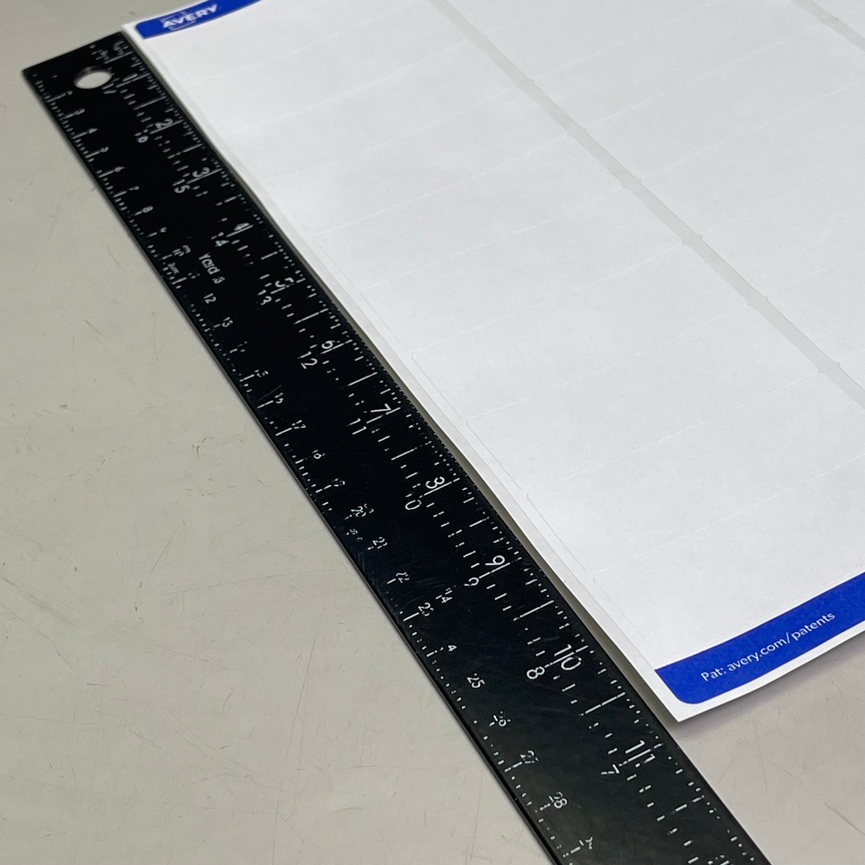 AVERY Easy Peel Sure Feed Address Labels 30 Sheet 1"x 2-5/8" Adhesive White 5160