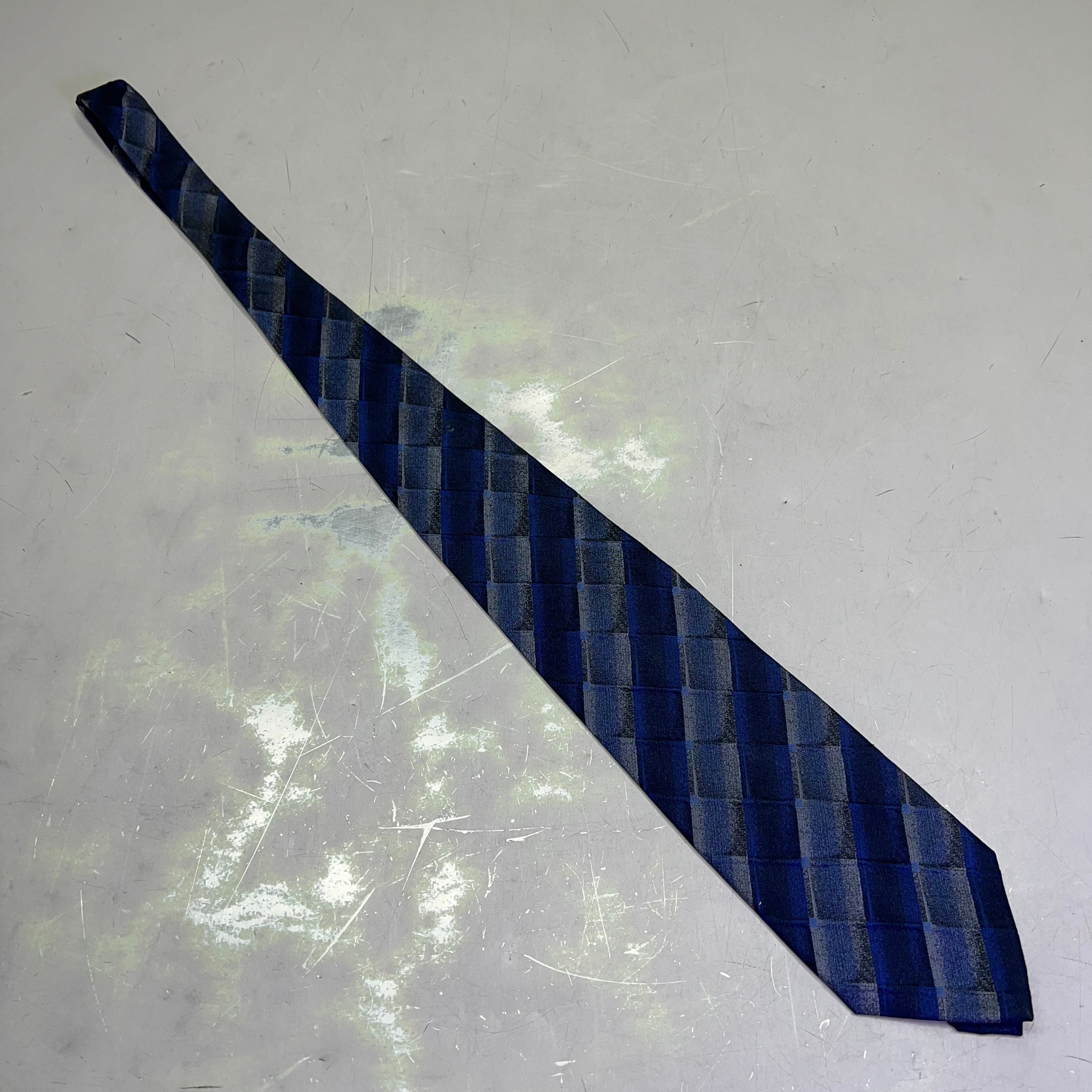 EMILIO PONTI Hand Made 100% Silk Suit Tie Ombre Plaid 60" Blue/White (Pre-Owned)