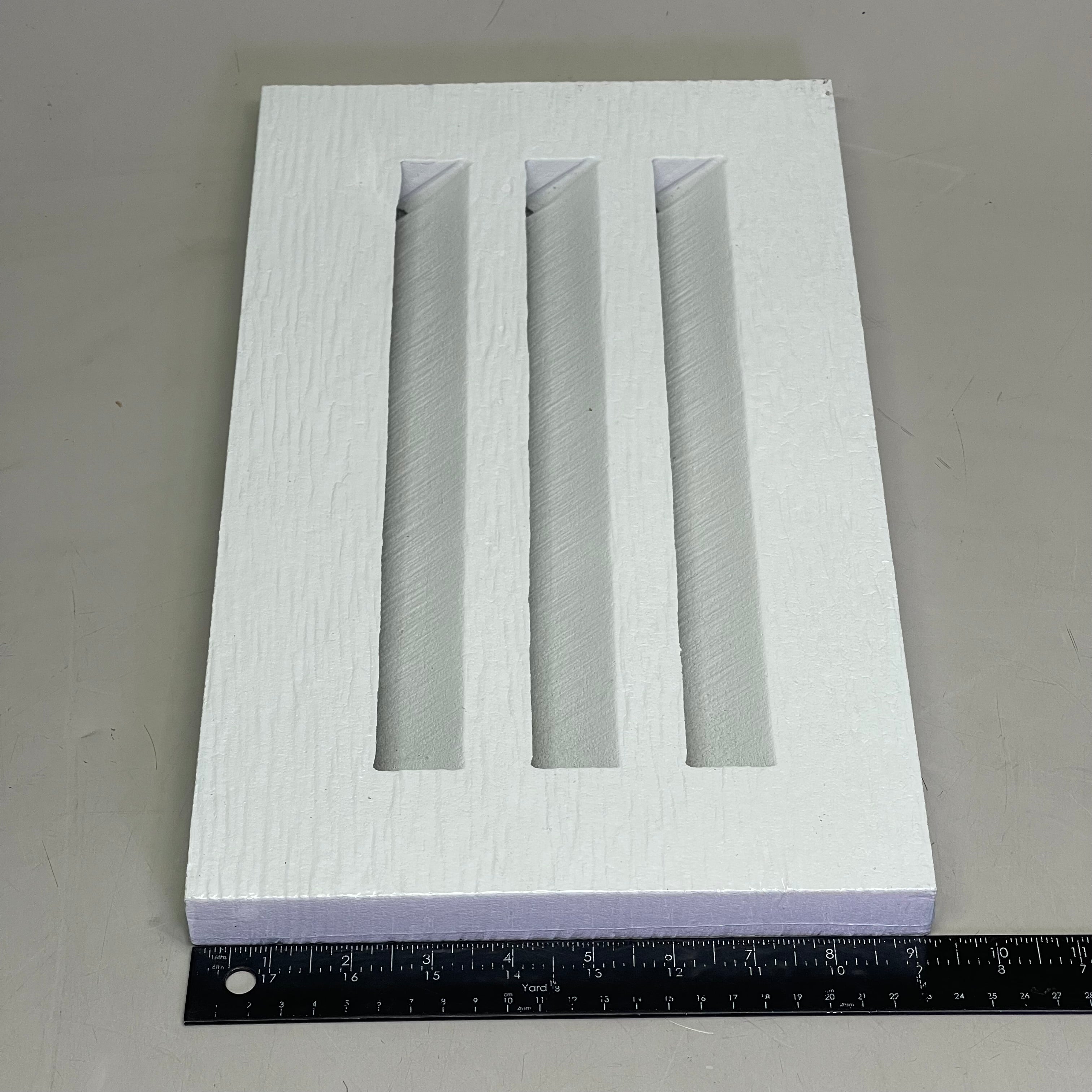PORTLANDPRODUCTS (10 PACK) Rustic House Vent O/D 9.25" x 16" with 1" x 12" Slots Arctic White AWR408HV