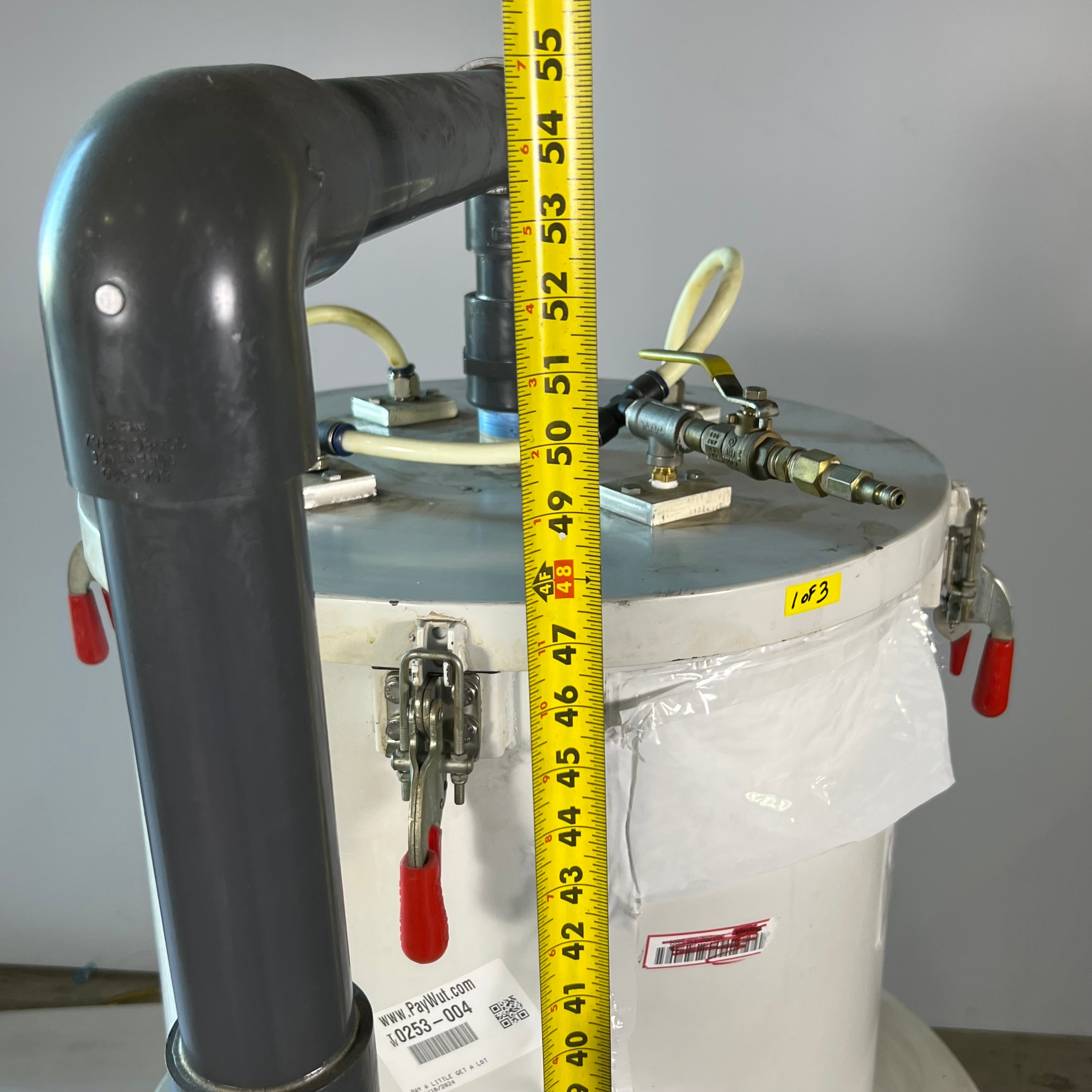 Air Compressor Sz 55" H x 21.5" D, White (New Other)