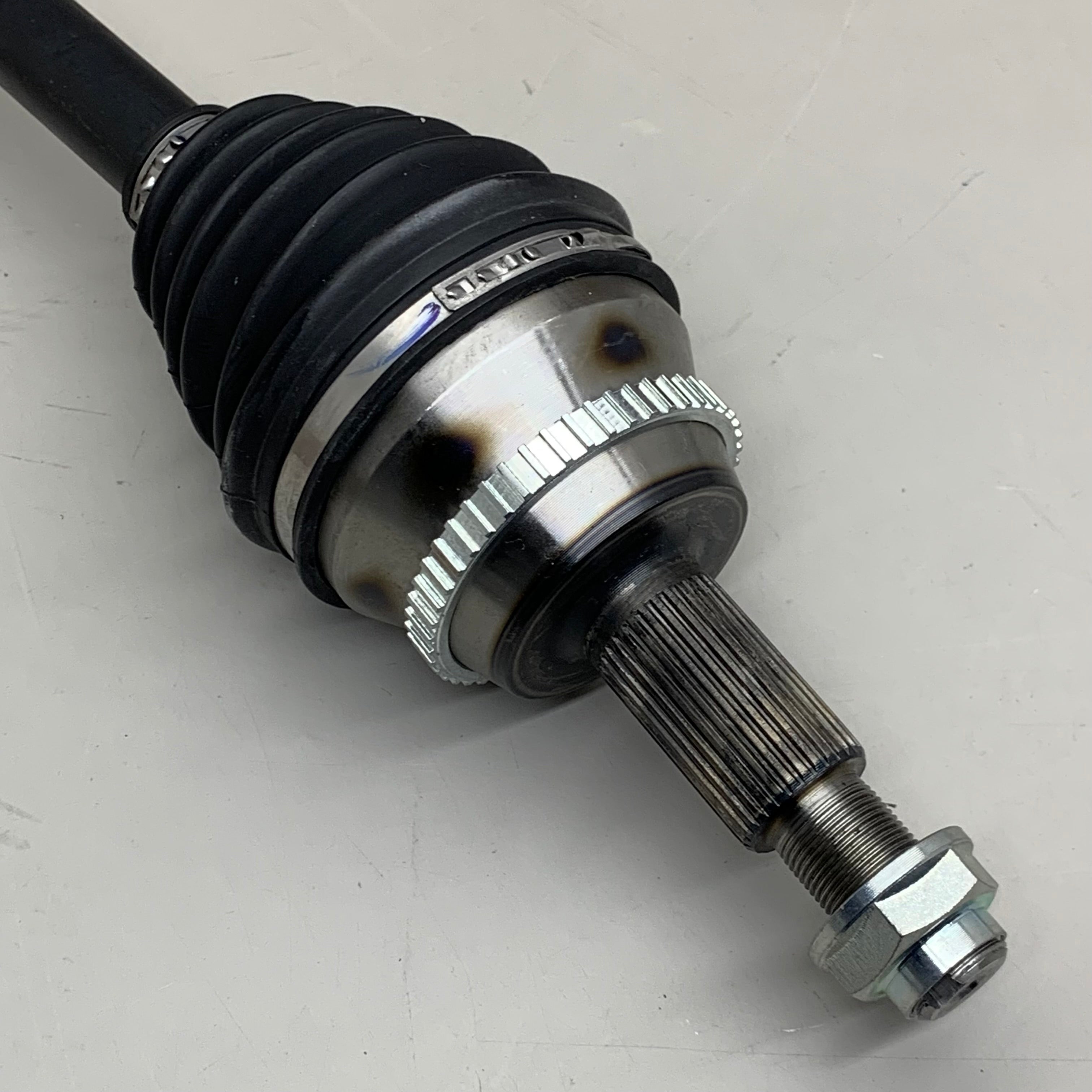 NAPA CV Drive Axle Grooved 24 Spline 27.91" for Toyota Sienna 2004-10 94-4036