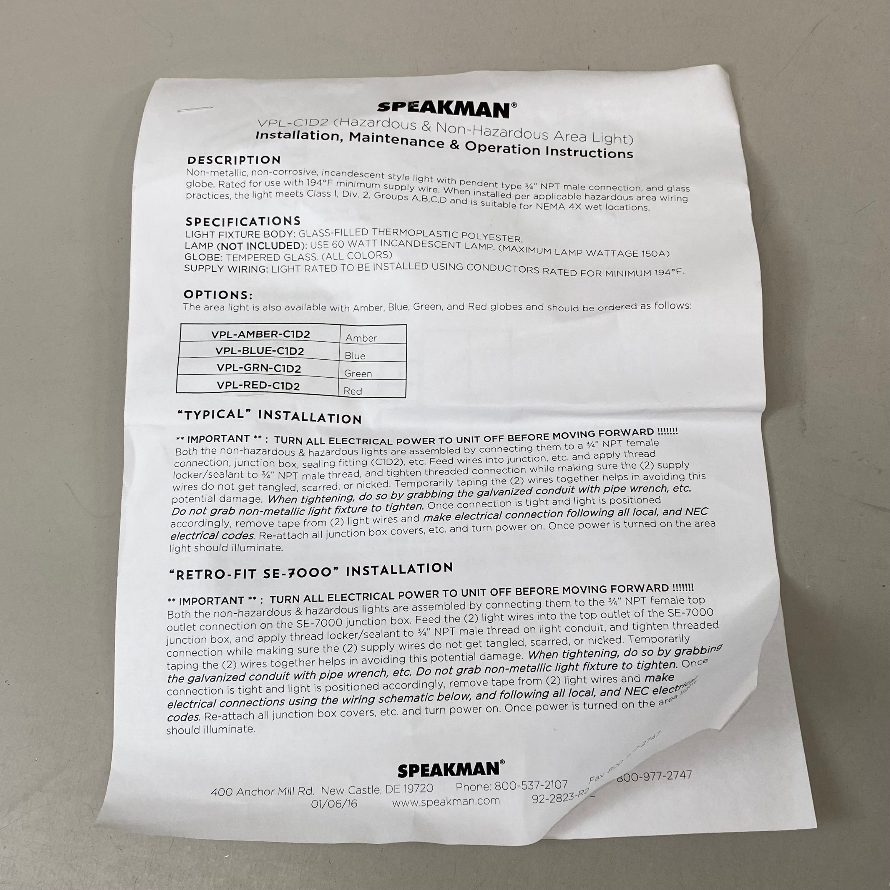 SPEAKMAN Vapor Proof Hazardous Non-Metallic Light 14" L x 5" W Clear/White VPL-C1D2