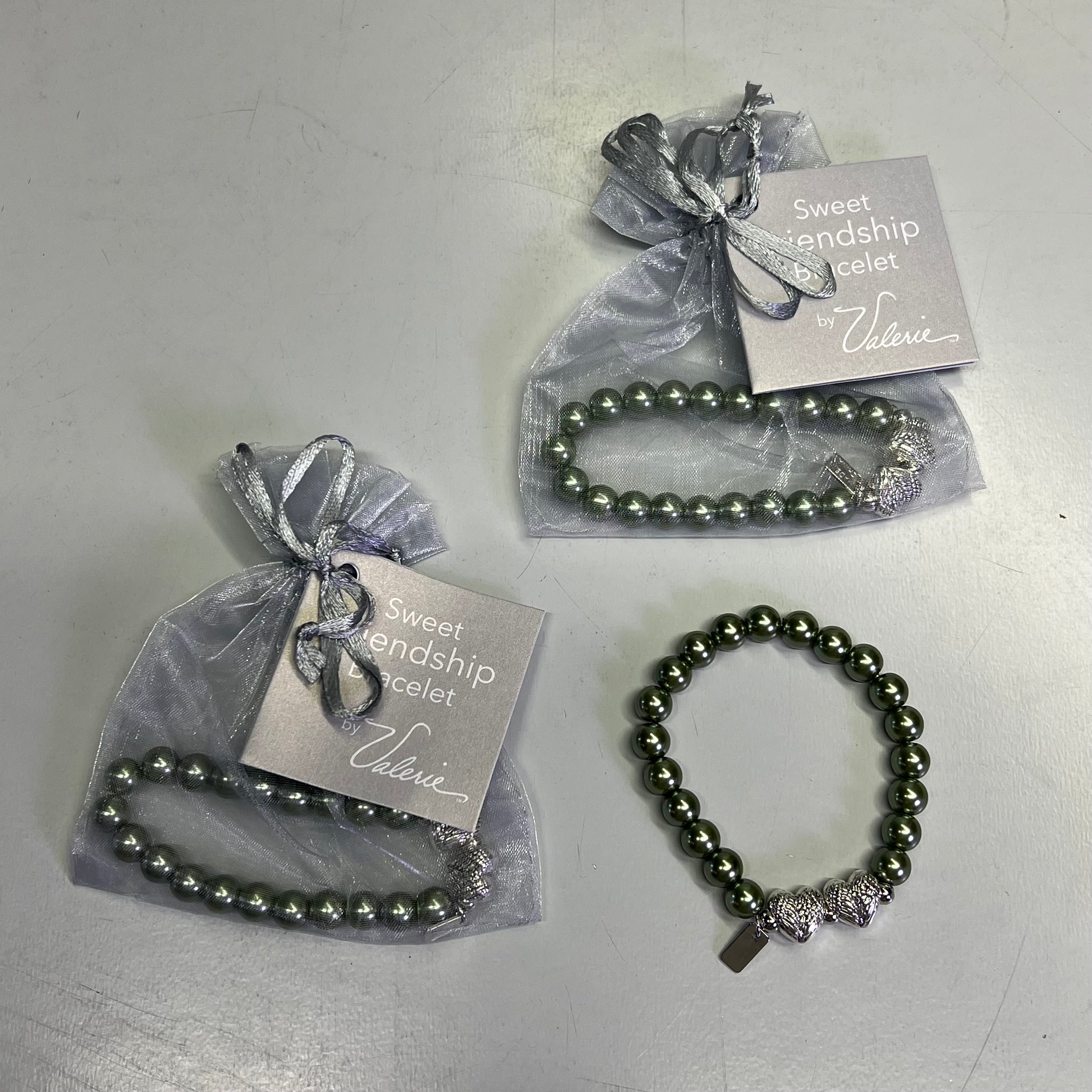 VALERIE PARR HILL  Angel Wing Heart & Pearl Friendship Bracelets Sz Small Green