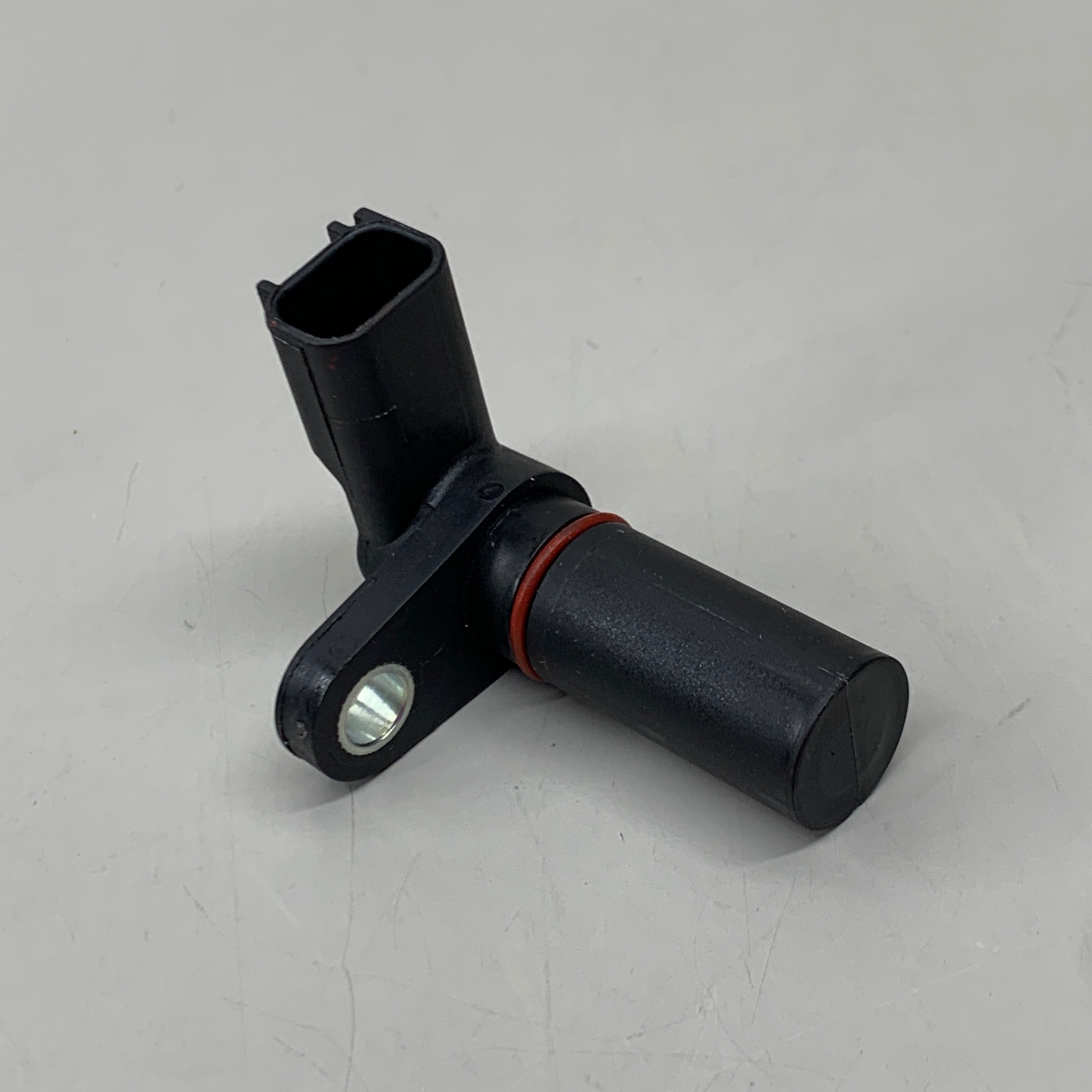 DENSO Oval Engine Camshaft Position Sensor 196-6006
