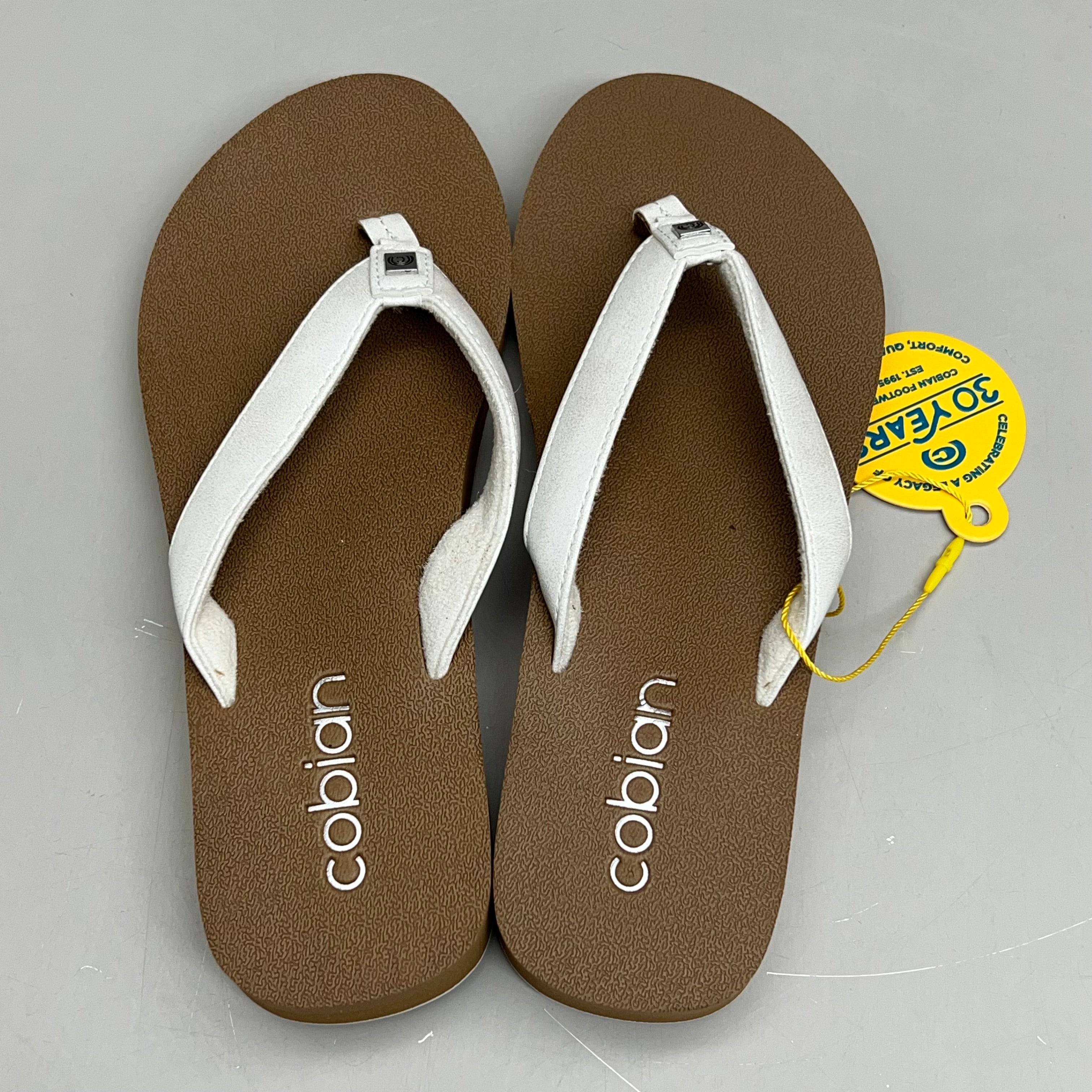 COBIAN Skinny Bounce Comfortable Synthetic Strap Women's Sz 7 White SKI25-110-07