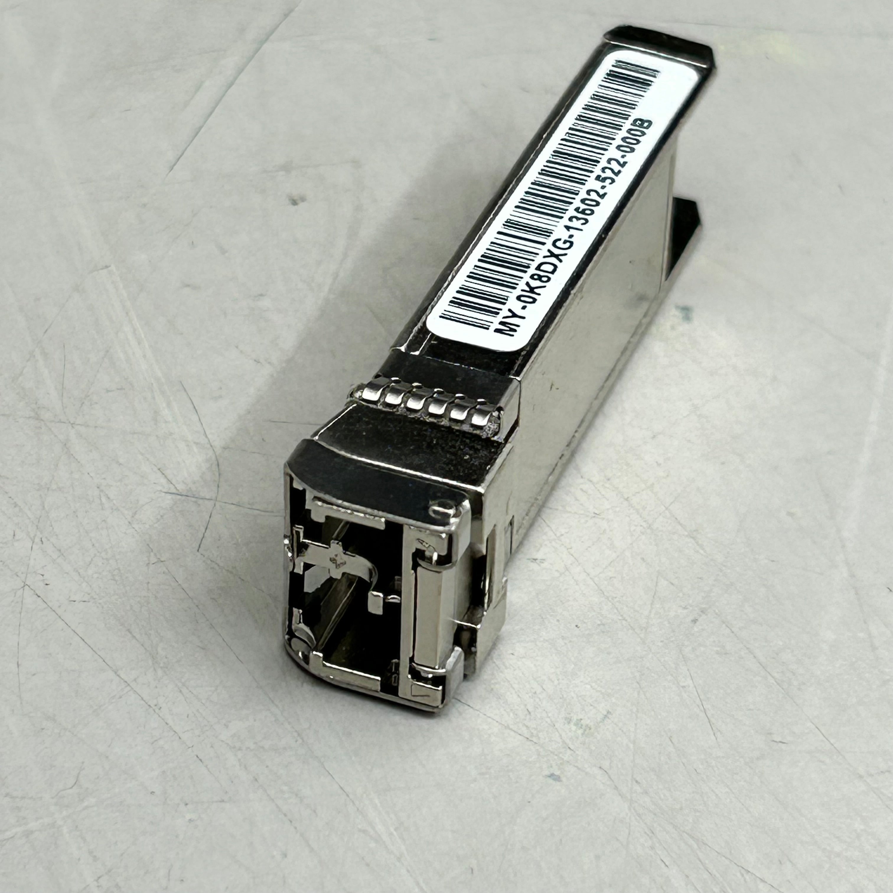 DELL Networking Transceiver 850 NM Wavelength 8Gbe FTLF8528P3BCV-FC