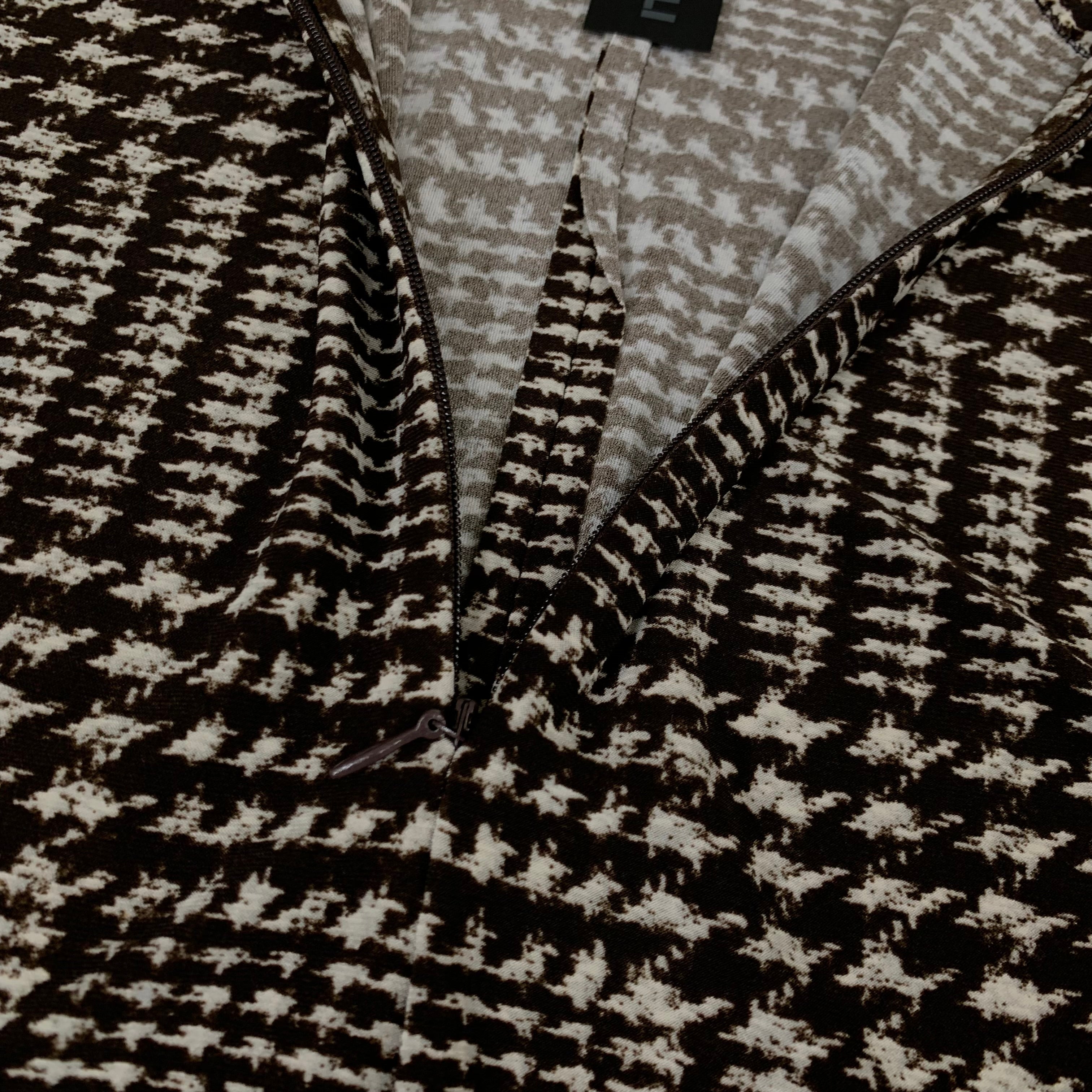 NORMA KAMALI Front Zip Slim Fit Turtle Top Women's Sz S/36 Chocolate Plaid Tweed