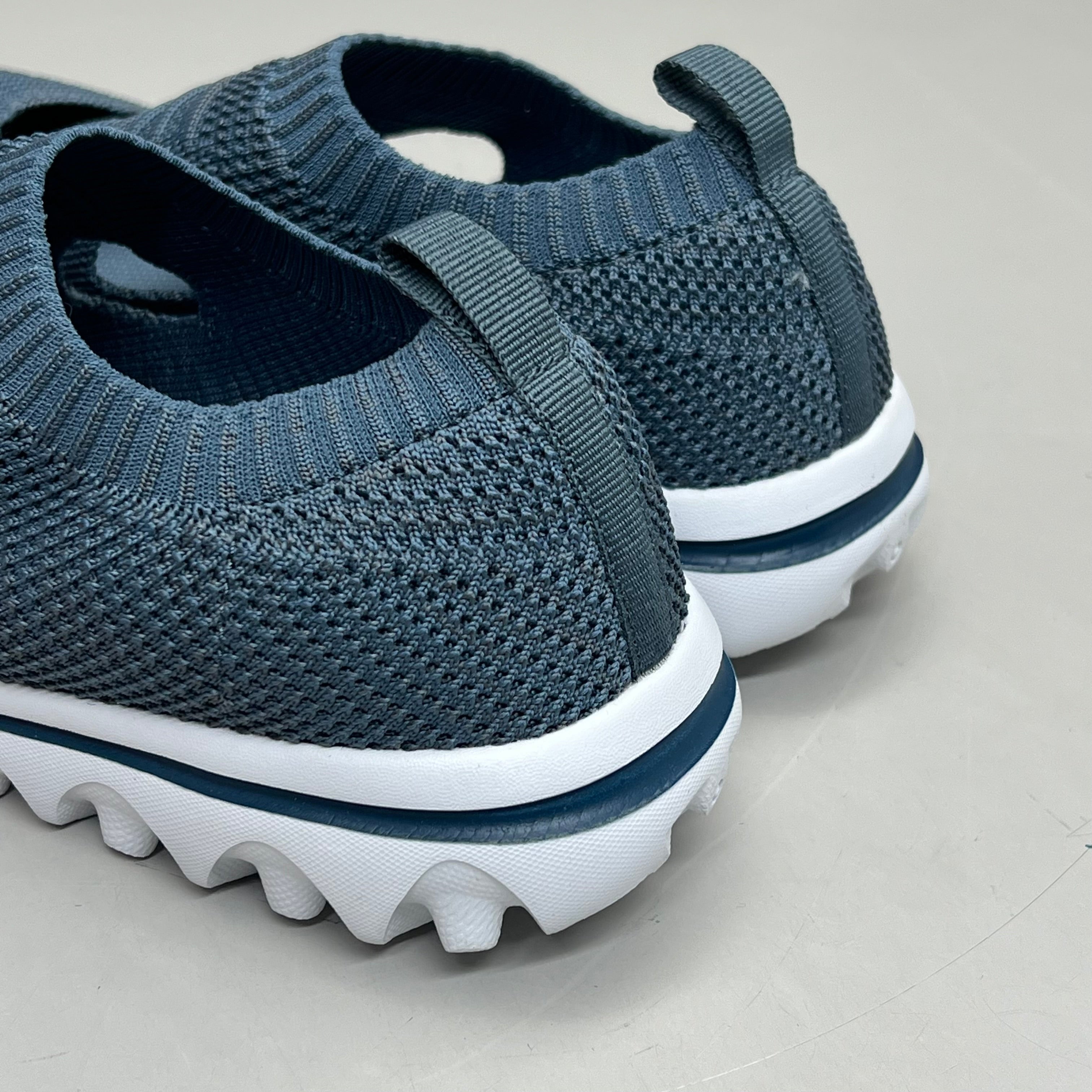 PROPET Travel Activ Avid Knit Flexible Shoe Women's Sz 9.5 N(AA) Denim WAT064M