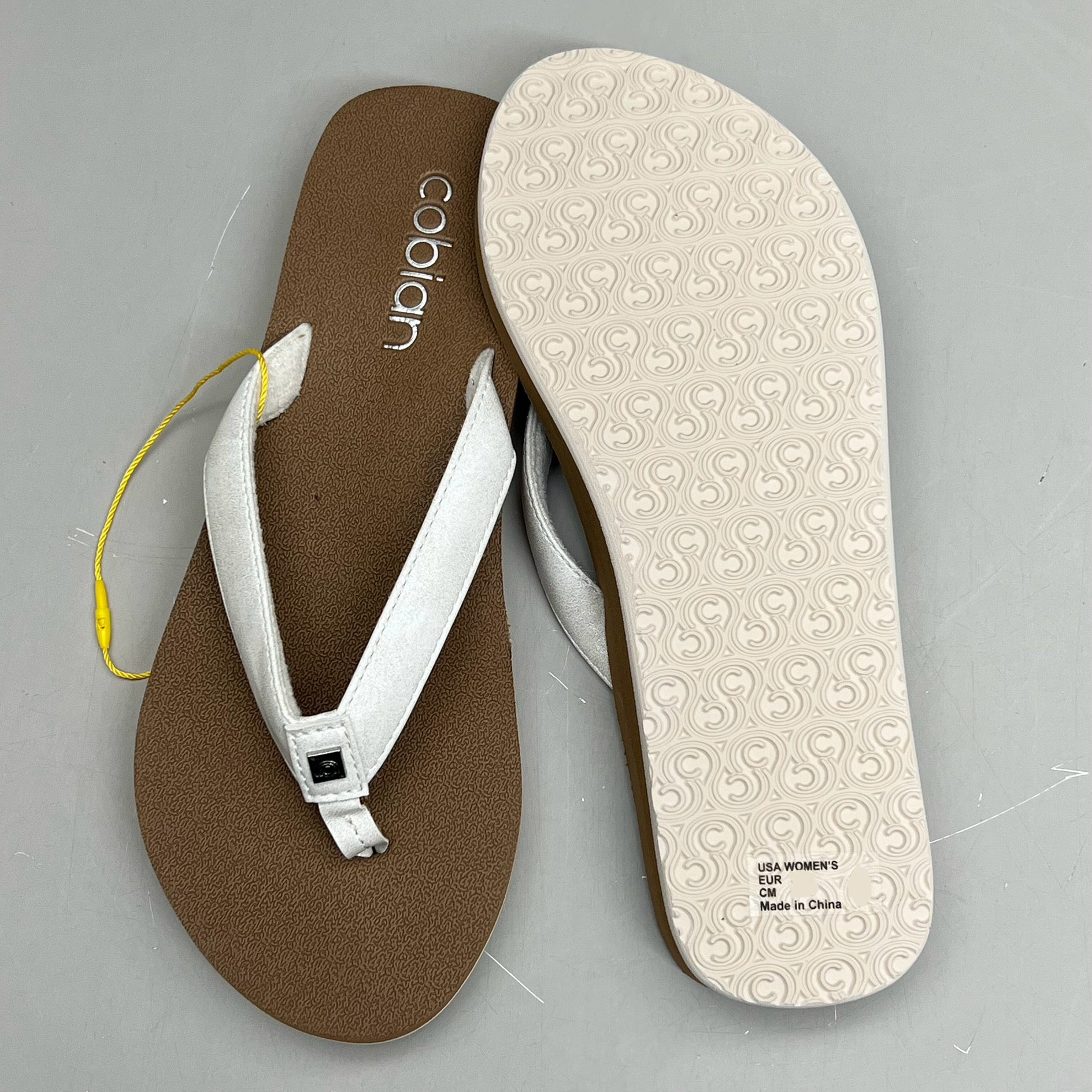 COBIAN Skinny Bounce Comfortable Synthetic Strap Women's Sz 9 White SKI25-110-09