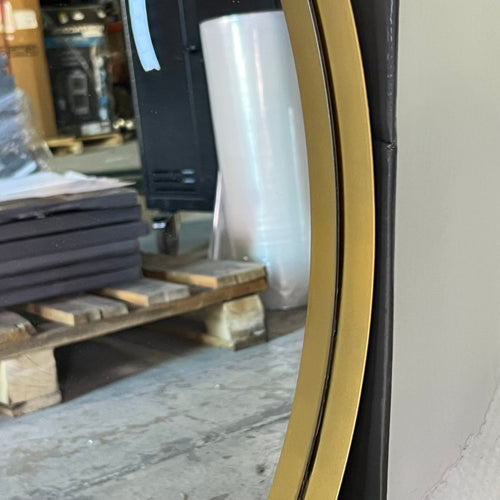 ATELIER Round Luxury Decorative Mirror Sz 31.5" x 31.5" Gold (Distressed Box)