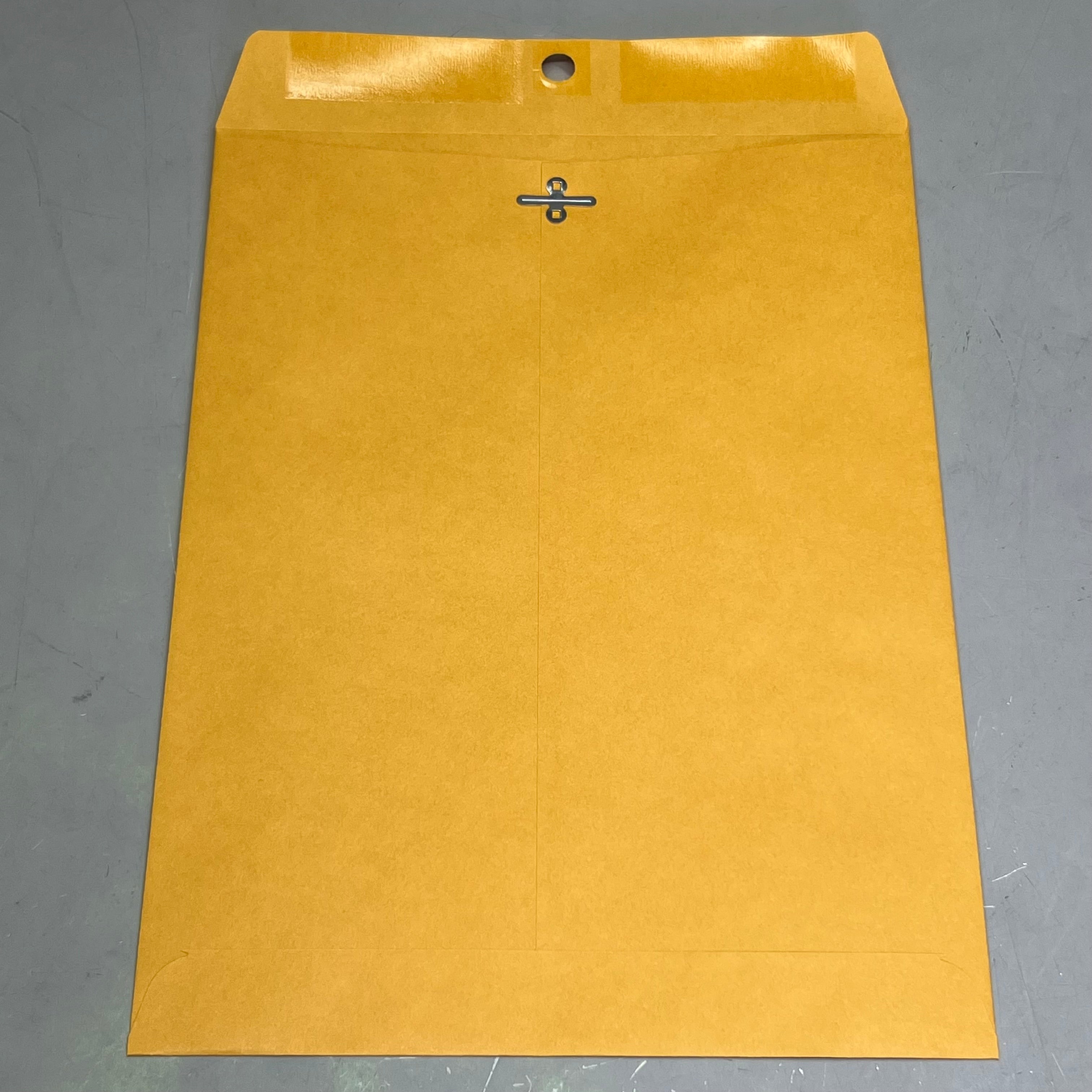 UNIVERSAL (200 ENVELOPES) Clasp Envelope Kraft #90 Yellow, 9"x12" UNV35264