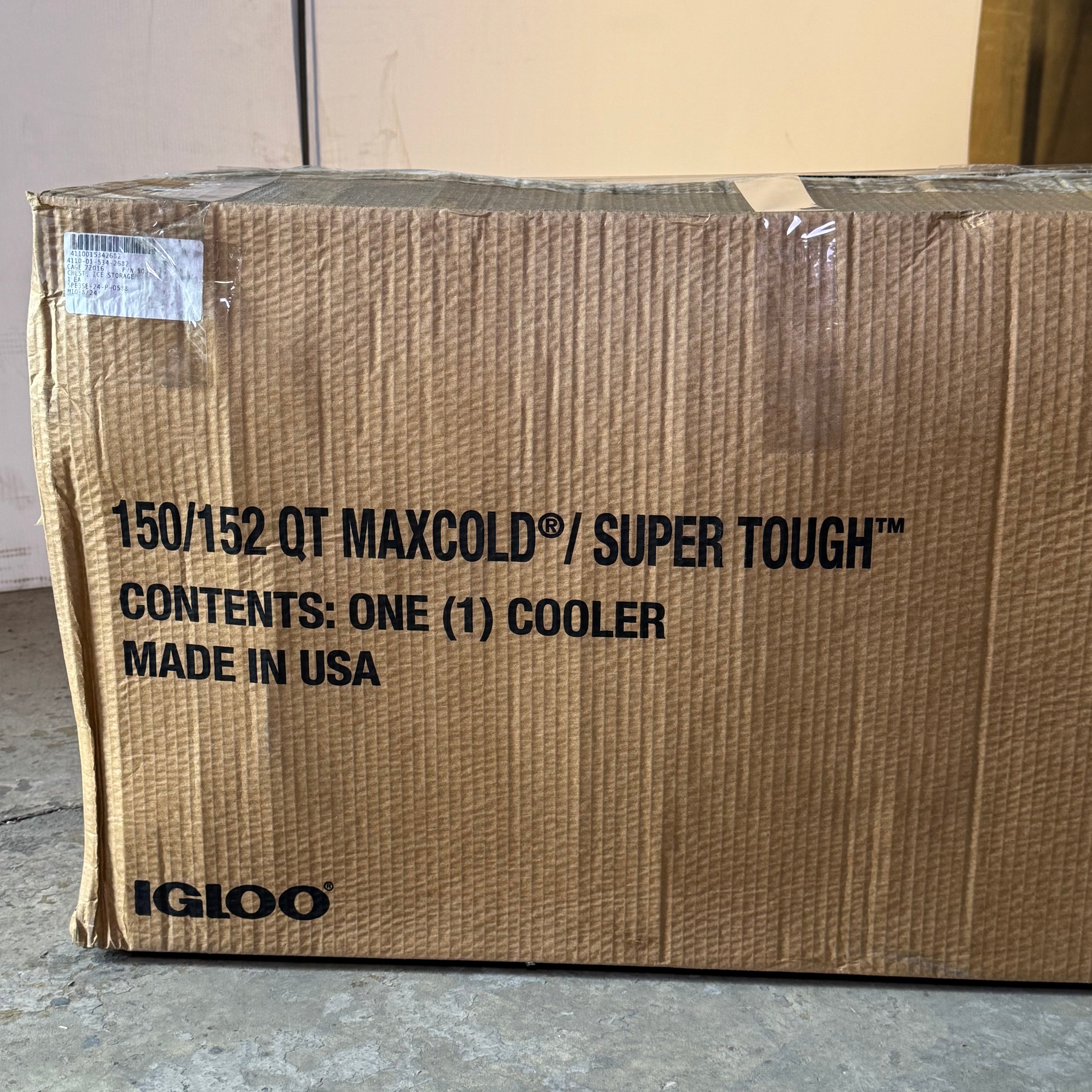 IGLOO MAXCOLD 150 QT Cooler, Marine Contour 4903322