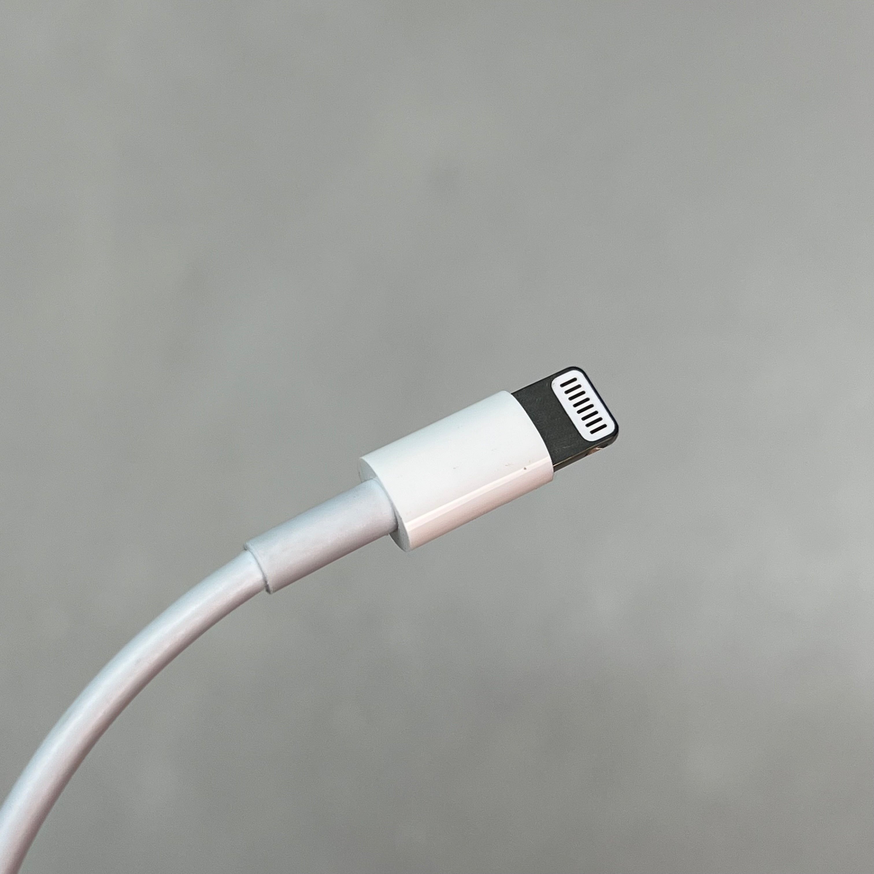 APPLE Fast Charging Lighting To USB Cable (1M) White MUQW3AM/A (Return)