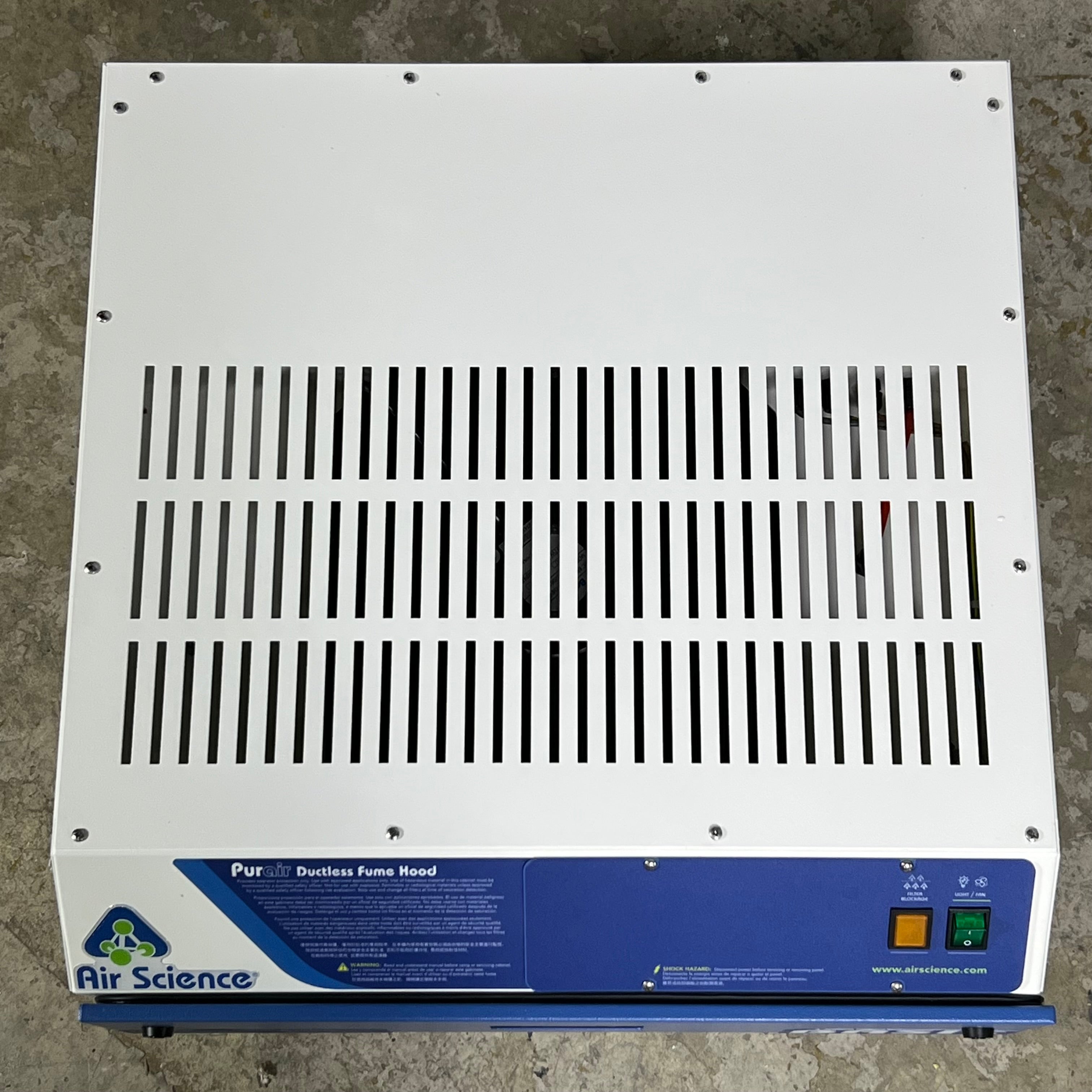 AIR SCIENCE Basic Ductless Fume Hood Sz 23.5" L X 21" W X 11" H P5-24-HEAD-A