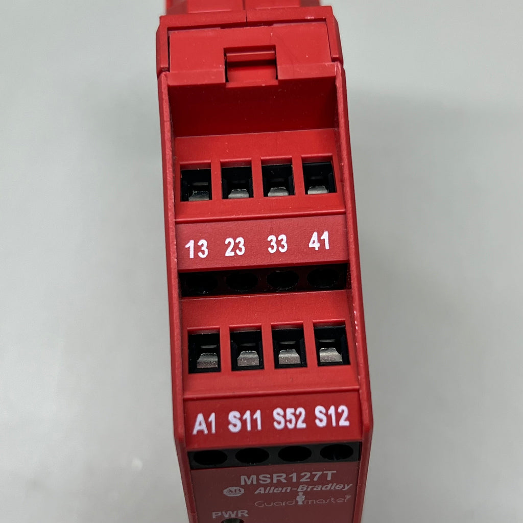 ALLEN BRADLEY Safety Relay Automatic/Manual 24VAC/DC 50/60 Hz 440R-N23126