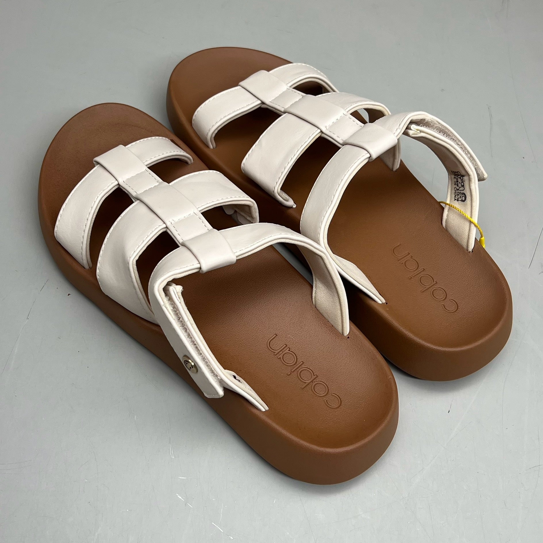 COBIAN Amalfi Synthetic Leather W/ Microfiber Lining Sandals Women's Sz 6, 35.5 EU Cream AMA25-110-6