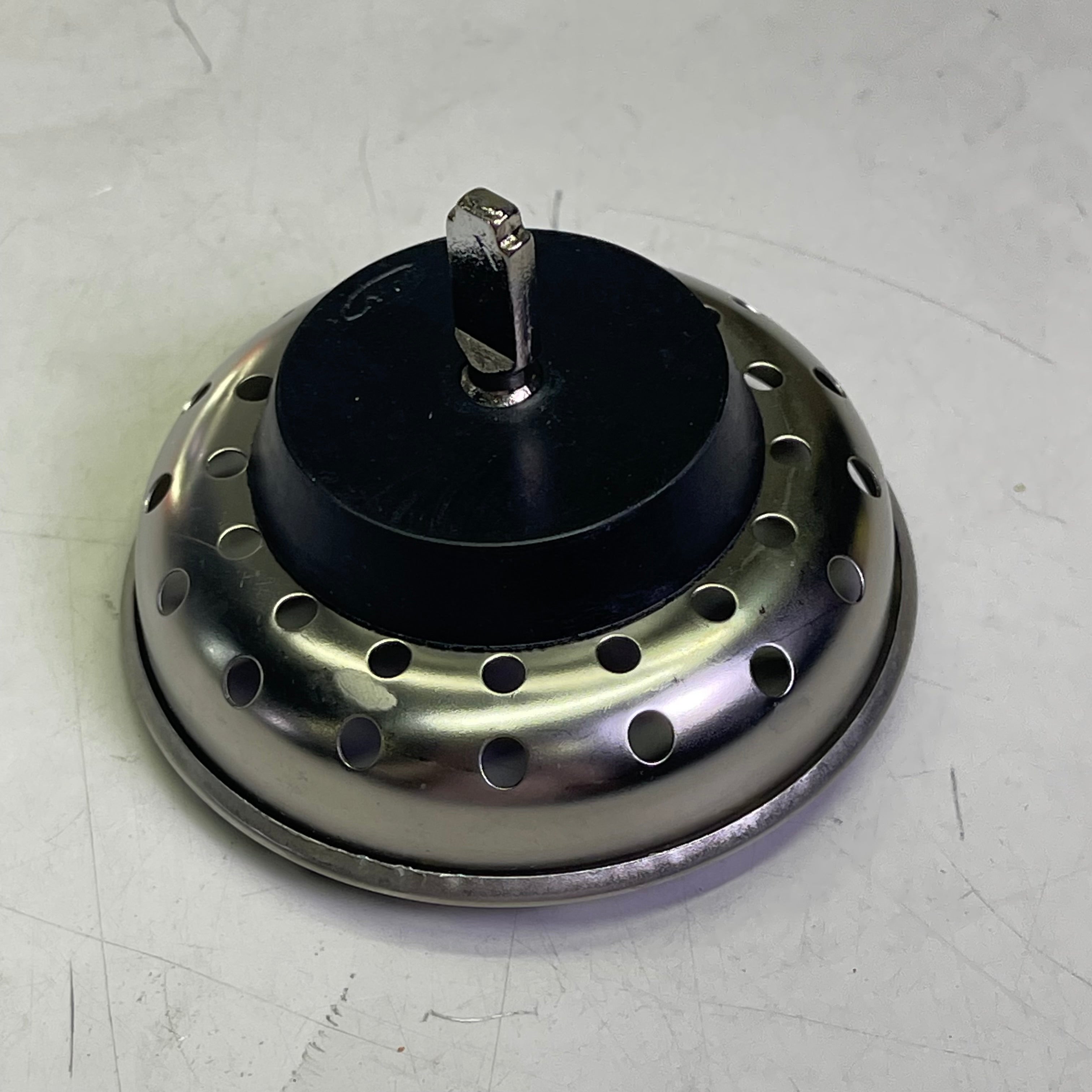 DO IT BEST Solid Brass Strainer 3-1/2" Dia Brushed Nickel DIB5435DSBN 438976