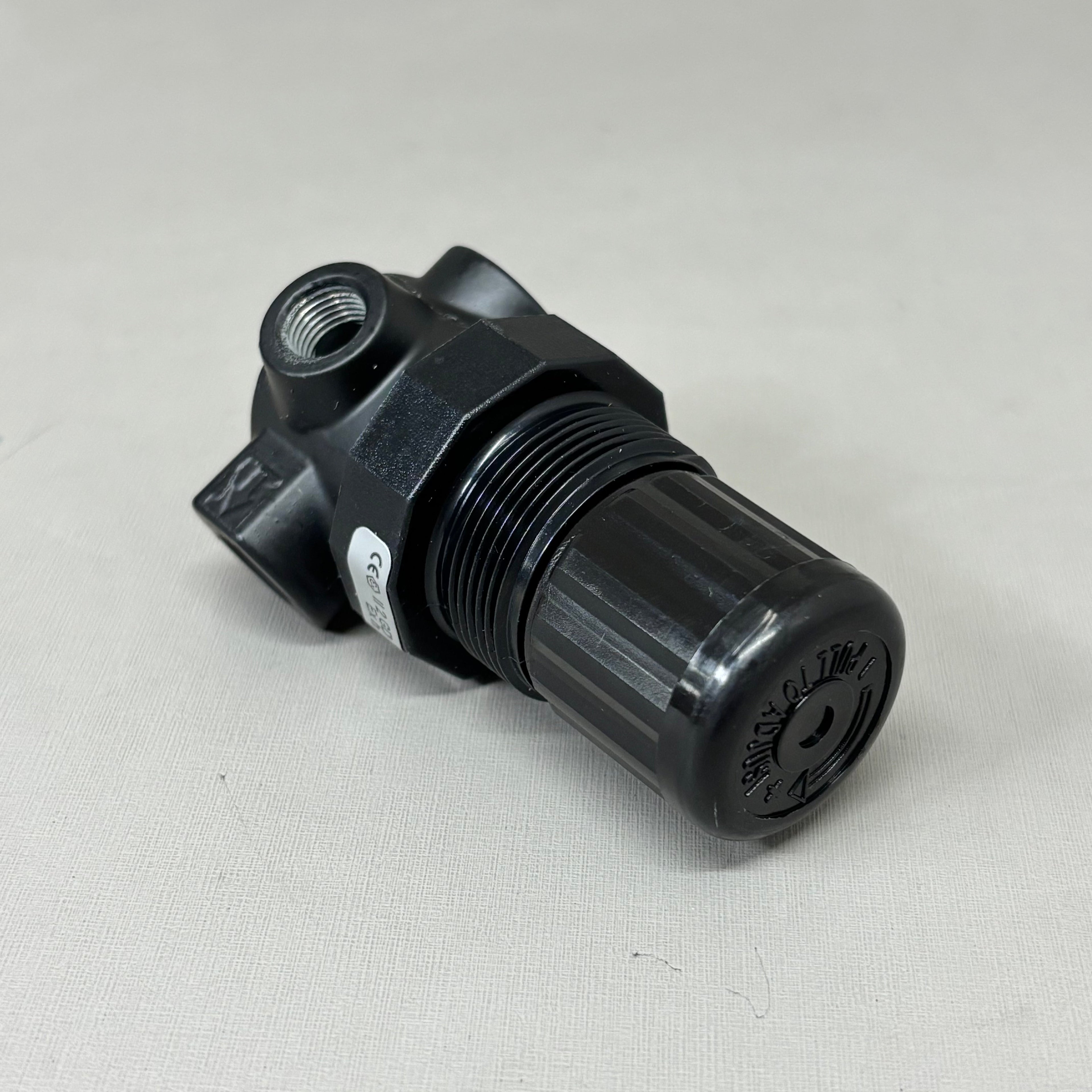 NORGREN Compressed Air Regulator 1/8" NPT 300 Max Psi Miniature R07-100-RNEA
