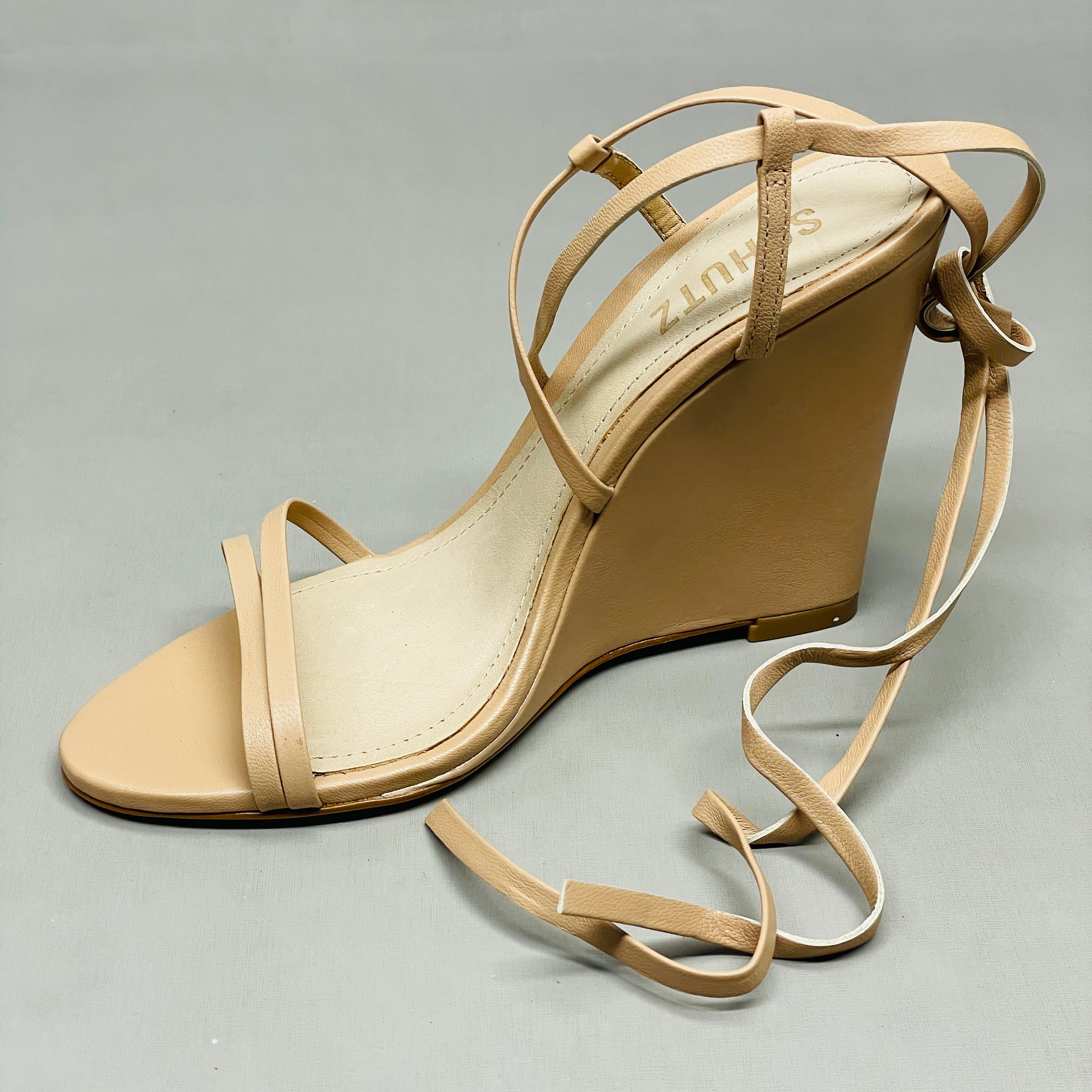 SCHUTZ Deonne Casual Deluxe Nappa Leather Sandal True Beige Sz 11 S013810172 (New)